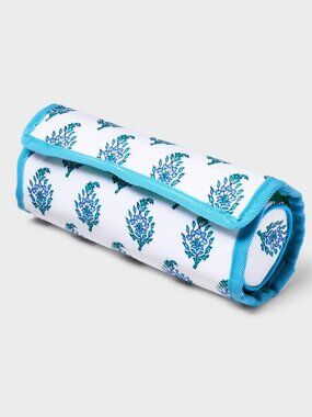 💙✨ Roller Rabbit x Target Bouquet Soft Roll Jewelry Case Blue – NWT ✨💙